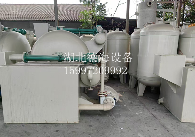 真空機(jī)組和真空接收罐(高位槽)